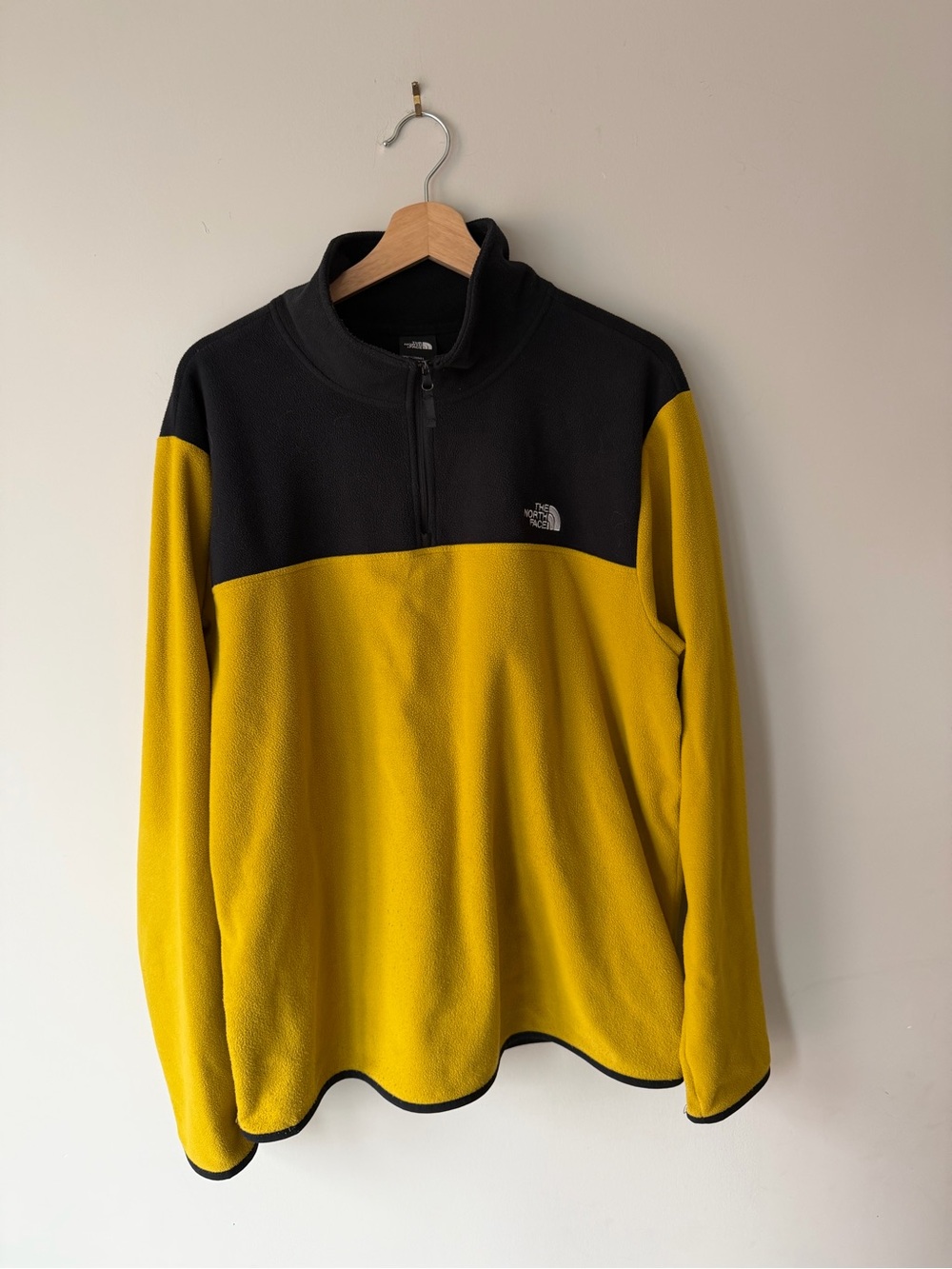 The North Face Men's Colourblock ¼-Zip Fleece Pullover